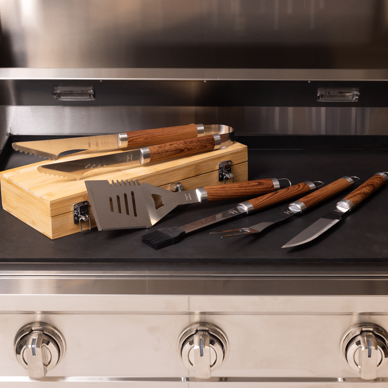 Oak Grill Utensils Set